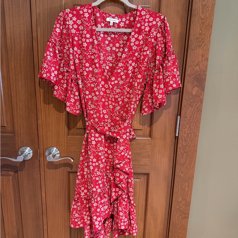 Max Studio Red Floral Shift Dress with Cream and Brown Accents